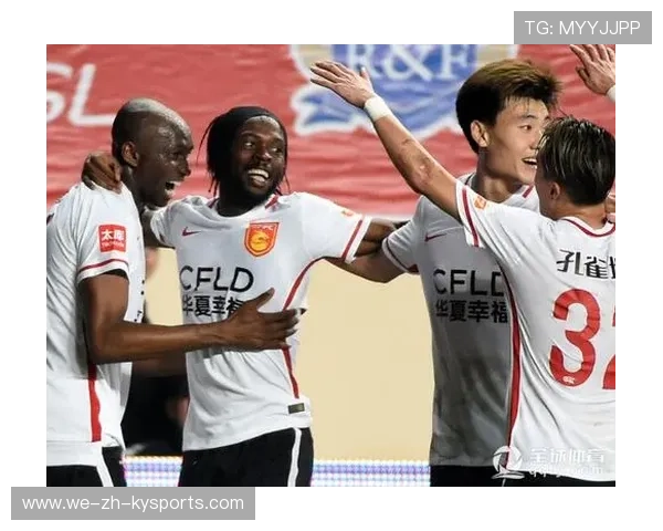 华夏幸福客场惨败，积分榜排名下滑步伐明显，华夏幸福球员名单照片